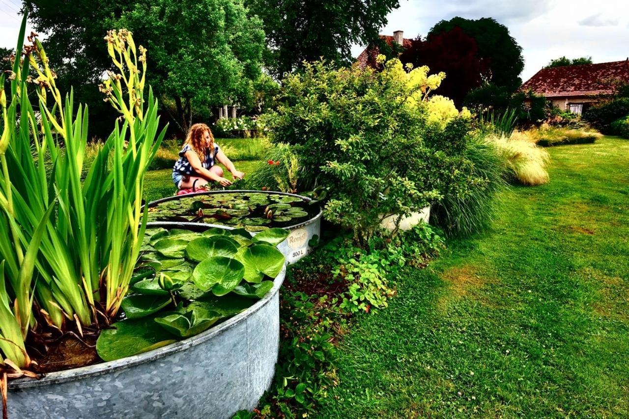 Bed and Breakfast Les Jardins Des Soussilanges Céron Zewnętrze zdjęcie