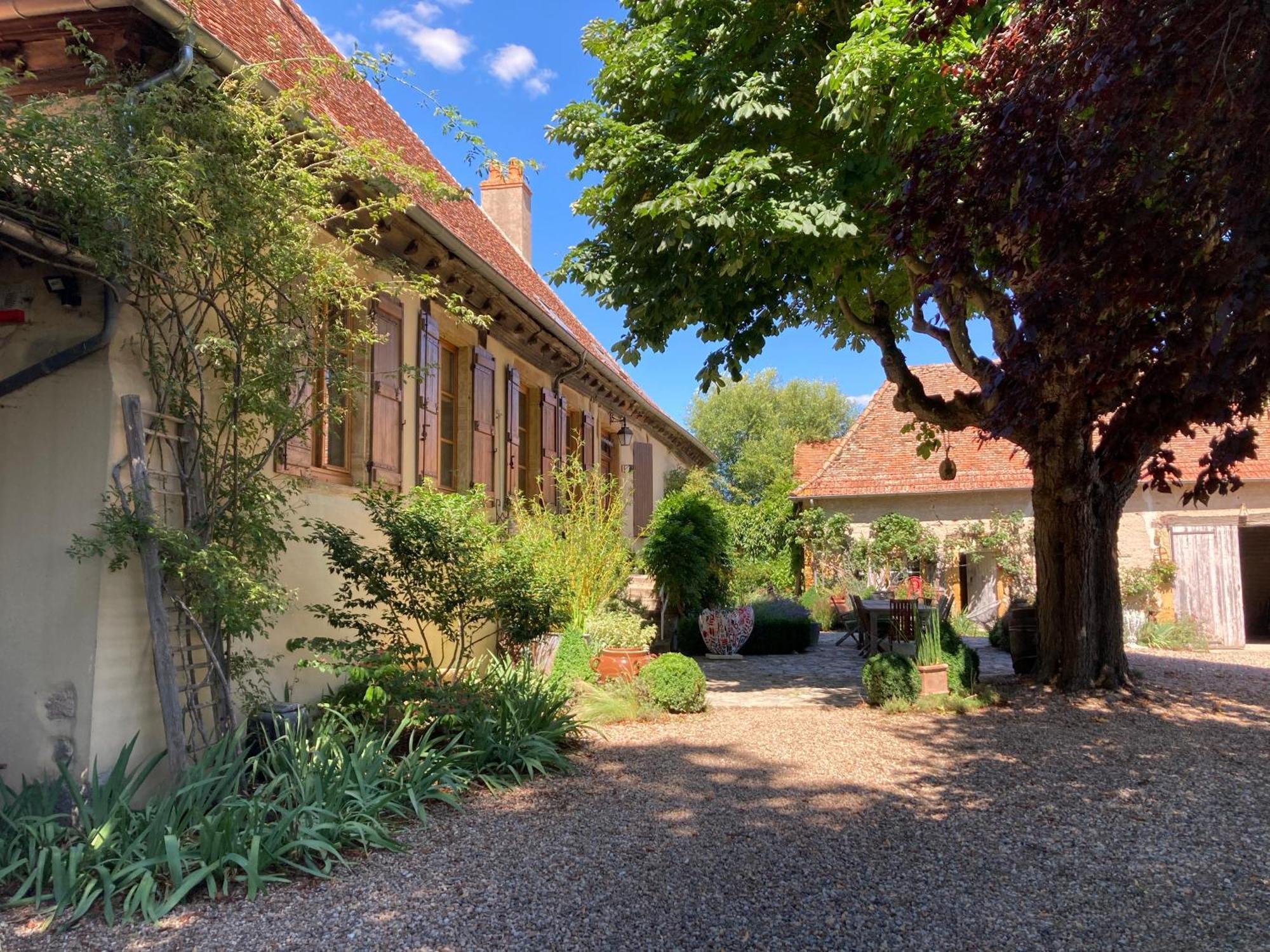 Bed and Breakfast Les Jardins Des Soussilanges Céron Zewnętrze zdjęcie